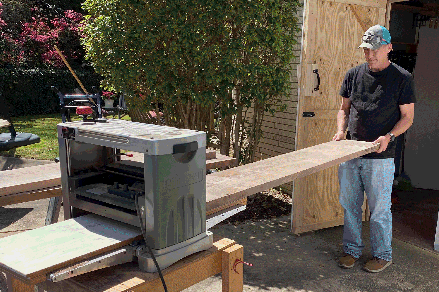 Planing the boards